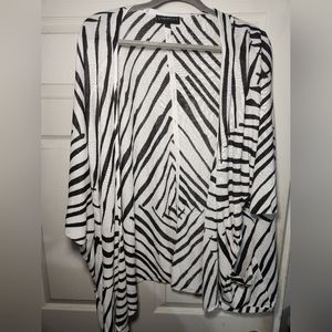 Lane Bryant 26/28 plus size zebra print open front cardigan